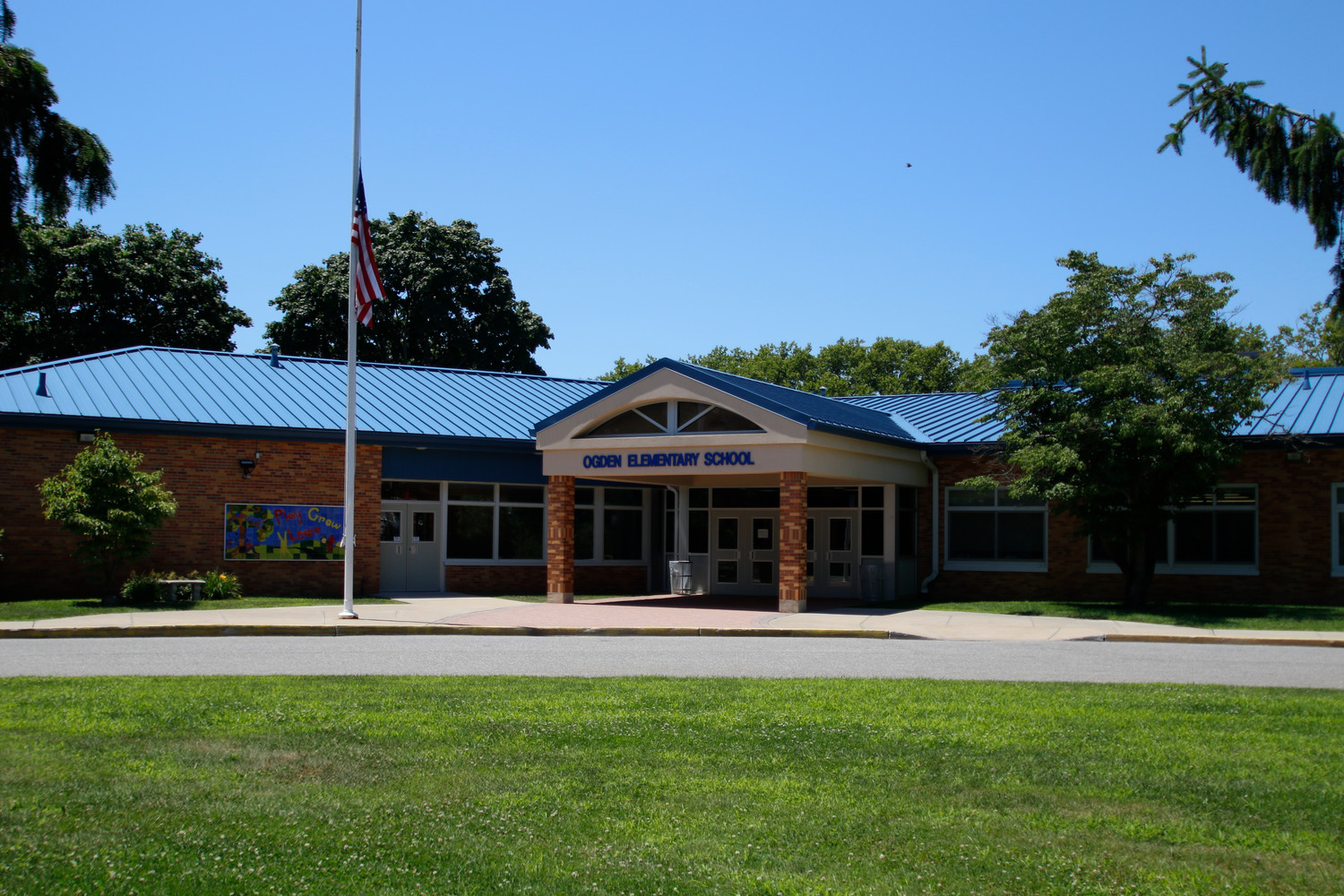 Ogden is a ‘School of Excellence’ Herald Community Newspapers www